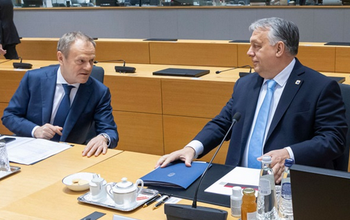 Орбан зачарований Москвою, - Туск